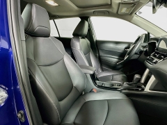 Used 2023  Toyota Corolla Cross XLE AWD at Dutro Auto near Zanesville&comma; OH
