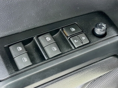 Used 2023  Toyota Tacoma 4WD SR Double Cab 5ft Bed V6 AT at Dutro Auto near Zanesville&comma; OH