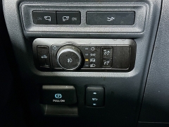 Used 2023  Ford F-150 4WD XLT SuperCrew 5&period;5' Box at Dutro Auto near Zanesville&comma; OH