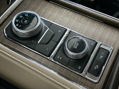 Used 2023  Ford Expedition Limited 4x4 at Dutro Auto near Zanesville, OH