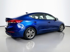 Used 2018  Hyundai Elantra 4d Sedan SEL at Dutro Auto near Zanesville&comma; OH