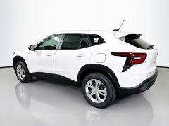 New 2026  Chevrolet Trax FWD 4dr LS at Graham Auto Mall near Mansfield&comma; OH