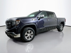 Used 2025  GMC Sierra 1500 4WD Crew Cab 147" SLT at Dutro Auto near Zanesville&comma; OH