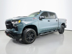 Used 2025  Chevrolet Silverado 1500 4WD Crew Cab 147" LT Trail Boss at Dutro Auto near Zanesville&comma; OH