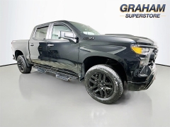  2023 Chevrolet Silverado 1500 4WD Crew Cab 147" Custom Trail Boss at Dutro Auto near Zanesville&comma; OH