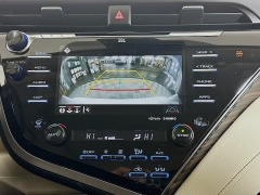 Used 2020  Toyota Camry Hybrid 4d Sedan XLE at Dutro Auto near Zanesville&comma; OH