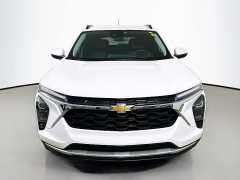 Used 2024  Chevrolet Trax FWD 4dr LT at Graham Auto Mall near Mansfield&comma; OH