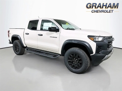 New 2026  Chevrolet Colorado 4WD Crew Cab Trail Boss at Graham Auto Mall near Mansfield&comma; OH