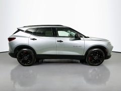 Used 2024  Chevrolet Blazer FWD 4dr LT w&sol;2LT at Graham Auto Mall near Mansfield&comma; OH