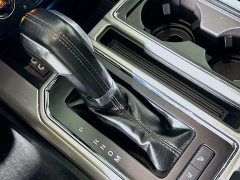 Used 2019  Ford F-150 4WD SuperCrew Platinum 5 1&sol;2 at Dutro Auto near Zanesville&comma; OH