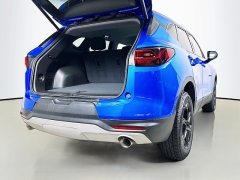 Used 2024  Chevrolet Blazer FWD 4dr LT w&sol;2LT at Dutro Auto near Zanesville&comma; OH