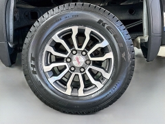 Used 2020  GMC Sierra 1500 4WD Crew Cab AT4 at Dutro Auto near Zanesville&comma; OH