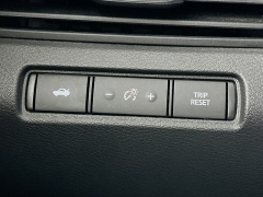 Used 2024  Nissan Altima 2&period;5 SV Sedan at Dutro Auto near Zanesville&comma; OH