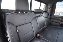 Used 2022  Chevrolet Silverado 2500HD 4WD Crew Cab 159" High Country Dsl at Dutro Auto near Zanesville&comma; OH