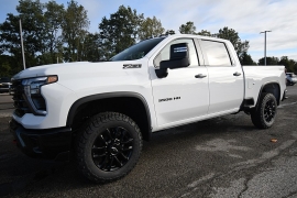 New 2026  Chevrolet Silverado 3500HD 4WD Crew Cab 159" LT Gas at Graham Auto Mall near Mansfield&comma; OH