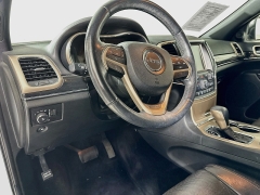 Used 2016  Jeep Grand Cherokee 4d SUV 4WD Limited at Dutro Auto near Zanesville&comma; OH