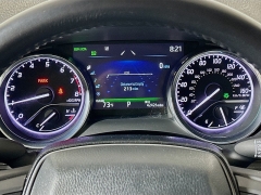 Used 2019  Toyota Camry 4d Sedan XLE at Dutro Auto near Zanesville, OH