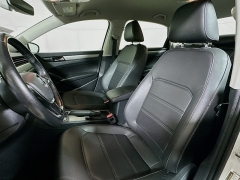 Used 2020  Volkswagen Passat 4d Sedan 2&period;0T SE at Dutro Auto near Zanesville&comma; OH