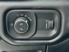 Used 2020  Ram 1500 4WD Crew Cab Big Horn at Dutro Auto near Zanesville&comma; OH