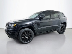 Used 2021  Jeep Grand Cherokee Laredo X 4x4 at Dutro Auto near Zanesville, OH