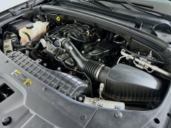 Used 2023  Jeep Grand Cherokee L Limited 4x4 at Dutro Auto near Zanesville&comma; OH