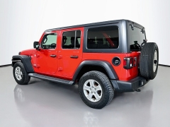 Used 2019  Jeep Wrangler Unlimited 4d SUV 4WD Sport S at Graham Auto Mall near Mansfield&comma; OH