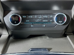 Used 2019  Ford Expedition 4d SUV 4WD XLT at Dutro Auto near Zanesville, OH