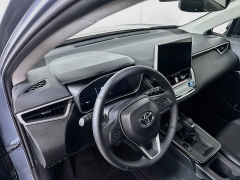 Used 2026  Toyota Corolla Cross XLE AWD at Graham Auto Mall near Mansfield&comma; OH