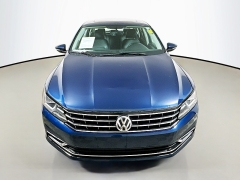 Used 2019  Volkswagen Passat 4d Sedan 2&period;0T Wolfsburg Edition at Dutro Auto near Zanesville&comma; OH