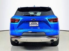 Used 2024  Chevrolet Blazer FWD 4dr LT w&sol;2LT at Dutro Auto near Zanesville&comma; OH