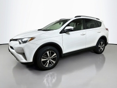 Used 2018  Toyota RAV4 4d SUV AWD XLE at Dutro Auto near Zanesville&comma; OH