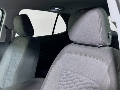 Used 2020  Chevrolet Equinox 4d SUV FWD LT w&sol;2FL at Dutro Auto near Zanesville&comma; OH