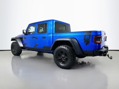 Used 2021  Jeep Gladiator Mojave 4x4 at Dutro Auto near Zanesville&comma; OH