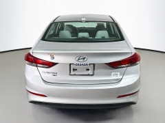 Used 2017  Hyundai Elantra 4d Sedan SE Auto at Graham Auto Mall near Mansfield&comma; OH