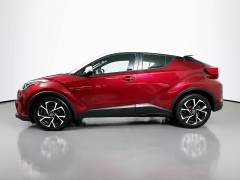 Used 2018  Toyota C-HR 4d SUV XLE Premium at Graham Auto Mall near Mansfield&comma; OH