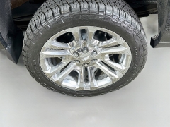 Used 2016  Chevrolet Silverado 1500 4WD Crew Cab LTZ at Graham Auto Mall near Mansfield&comma; OH