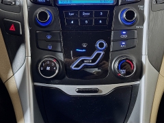 Used 2013  Hyundai Sonata 4d Sedan GLS at Dutro Auto near Zanesville, OH