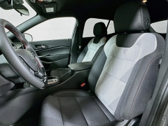 New 2026  Chevrolet Trax FWD 4dr 1RS at Dutro Auto near Zanesville&comma; OH