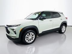 Used 2025  Chevrolet Trailblazer AWD 4dr LS at Dutro Auto near Zanesville&comma; OH