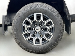 Used 2023  Chevrolet Colorado 4WD Crew Cab Z71 at Dutro Auto near Zanesville&comma; OH