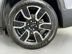 Used 2021  GMC Acadia FWD 4dr SLE at Dutro Auto near Zanesville&comma; OH
