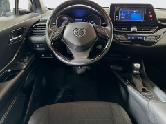 Used 2018  Toyota C-HR 4d SUV XLE Premium at Graham Auto Mall near Mansfield&comma; OH