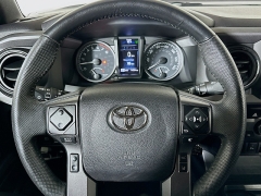 Used 2021  Toyota Tacoma 4WD TRD Off Road Double Cab 6ft Bed V6 AT at Graham Auto Mall near Mansfield&comma; OH
