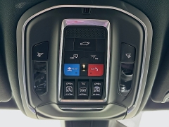 Used 2022  Jeep Wagoneer Series II 4x4 at Dutro Auto near Zanesville&comma; OH