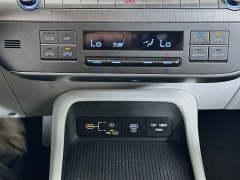 Used 2024  Hyundai Kona SEL FWD at Dutro Auto near Zanesville&comma; OH