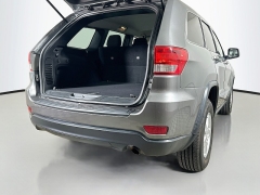 Used 2013  Jeep Grand Cherokee 4d SUV 4WD Laredo at Dutro Auto near Zanesville&comma; OH