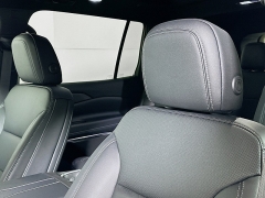 New 2026  Chevrolet Traverse AWD 4dr LT w&sol;2LT at Dutro Auto near Zanesville&comma; OH