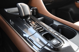 Used 2025  Toyota Crown Signia Limited AWD at Dutro Auto near Zanesville&comma; OH