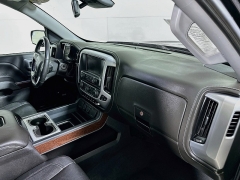 Used 2018  GMC Sierra 1500 4WD Crew Cab SLT at Dutro Auto near Zanesville&comma; OH
