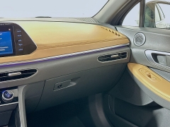 Used 2021  Hyundai Sonata Limited 1.6T at Graham Auto Mall near Mansfield, OH